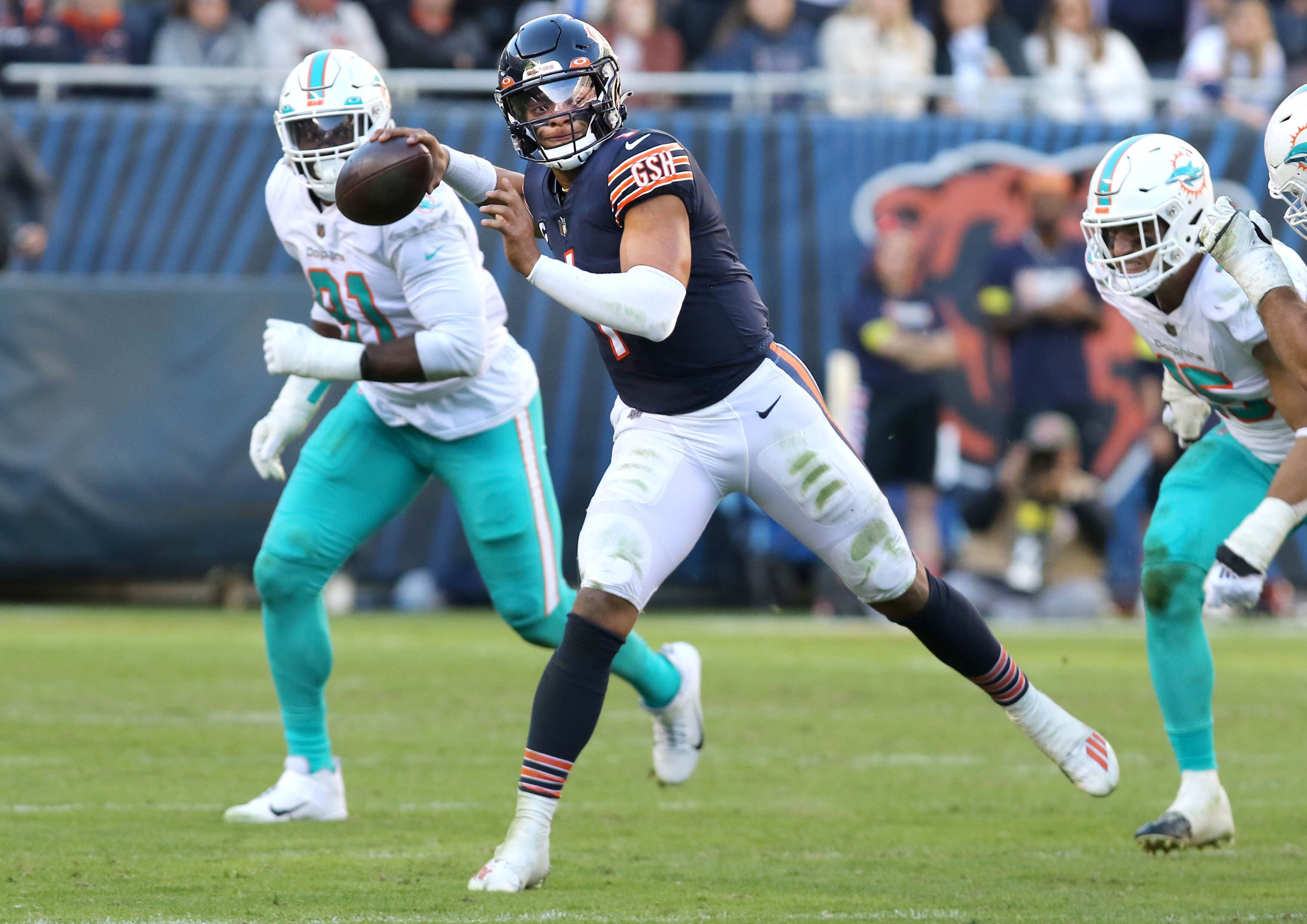 Bears lose back-and-forth OT stunner to Dolphins