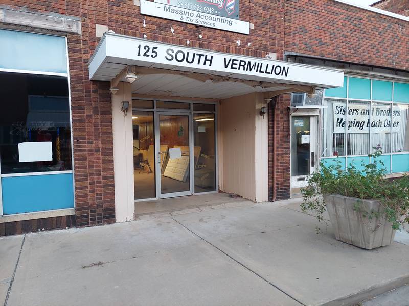 The Streator Plan Commission recommended against converting the former office space at 125 S. Vermillion St. in the city's downtown into first floor apartments.