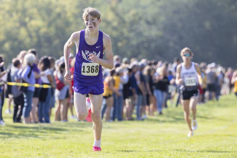 Dixon's Averick Wiseman comes in to finish Saturday, Sept. 23, 2023 during the Rock River Run in Sterling.