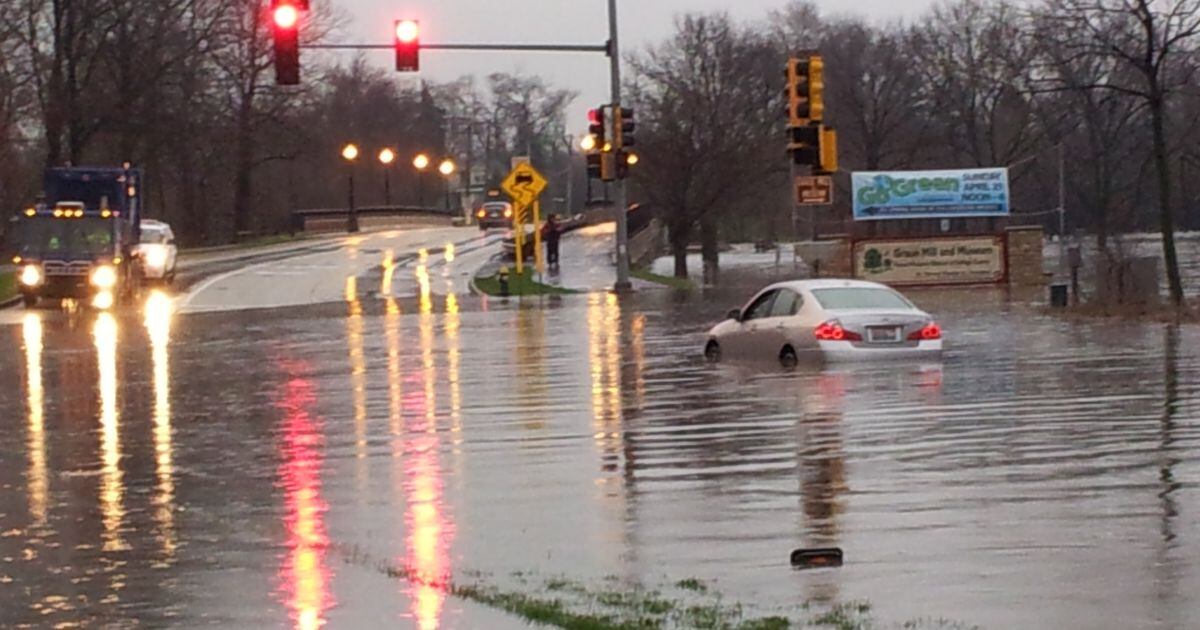 Hinsdale opens Emergency Operations Center after flooding – Shaw Local