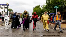 Rain doesn’t dampen festive spirit of Joliet’s annual Star Wars Day