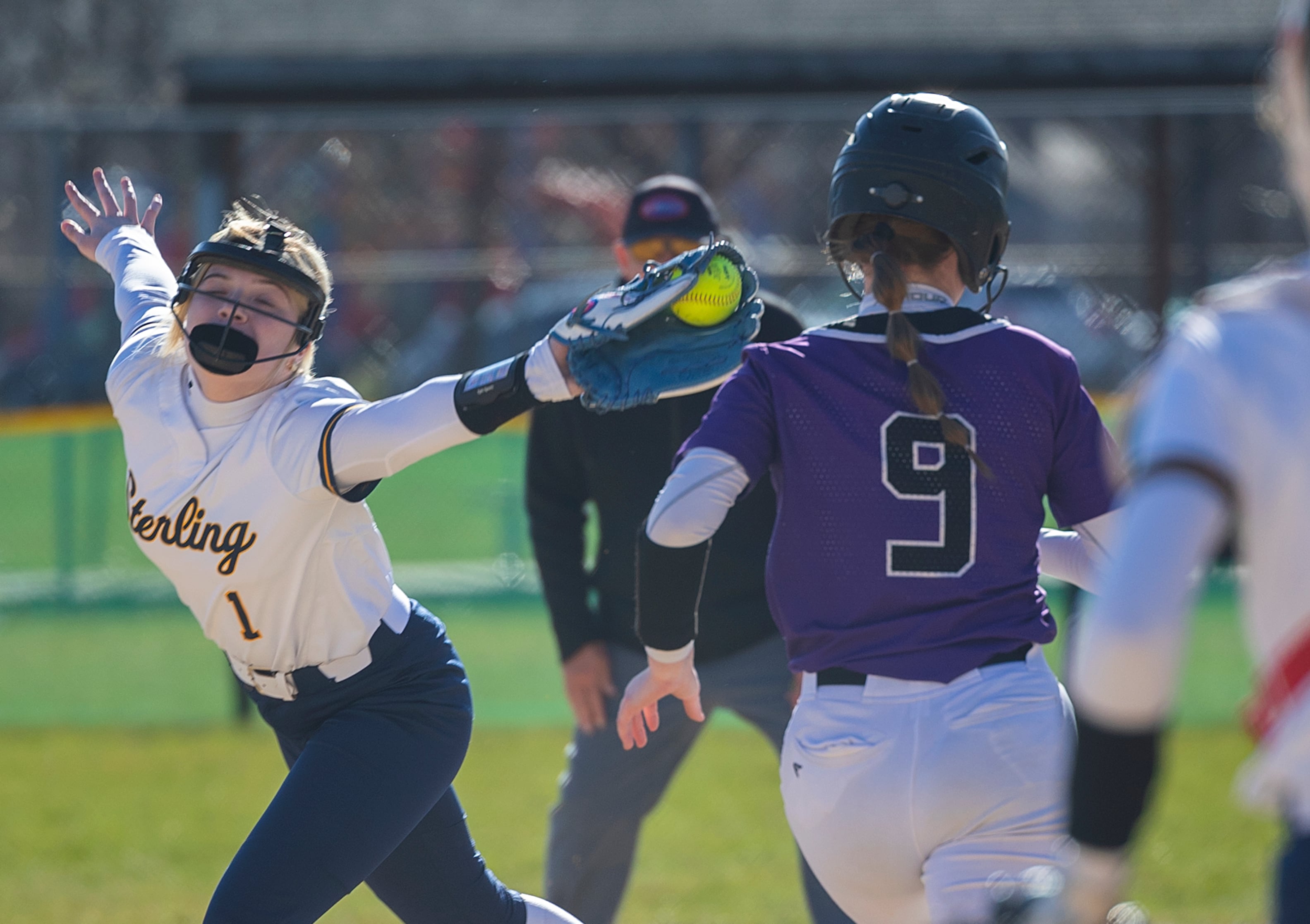 Softball: Sienna Stingley’s 2-hitter, 3 RBIs lead Sterling past Dixon