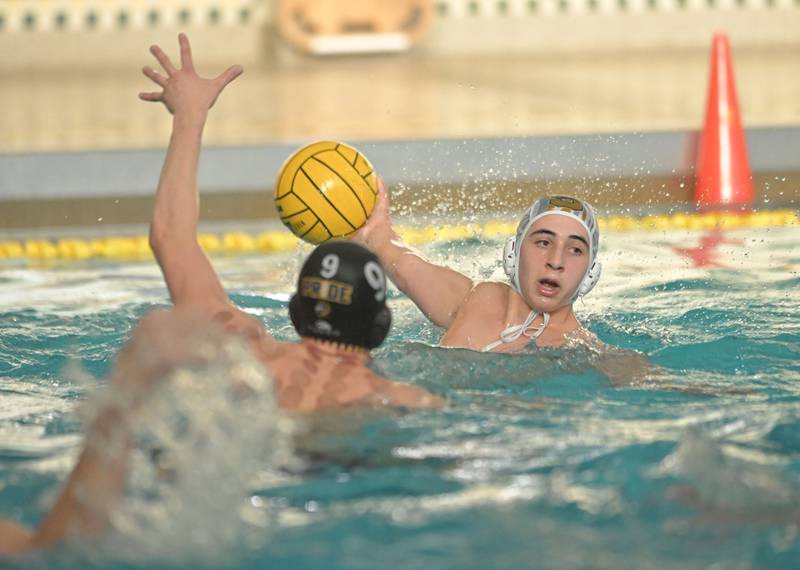 Stevenson’s Kenny Weisner looks for a teammate Lyons in the IHSA boys water polo championship in Lincolnshire on Saturday, May 18, 2024.