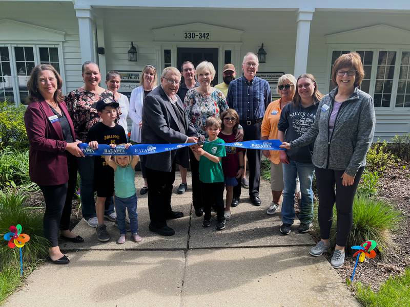 Batavia Chamber of Commerce held a ribbon-cutting ceremony for Bloom ‘n Learn Tutoring on Tuesday.