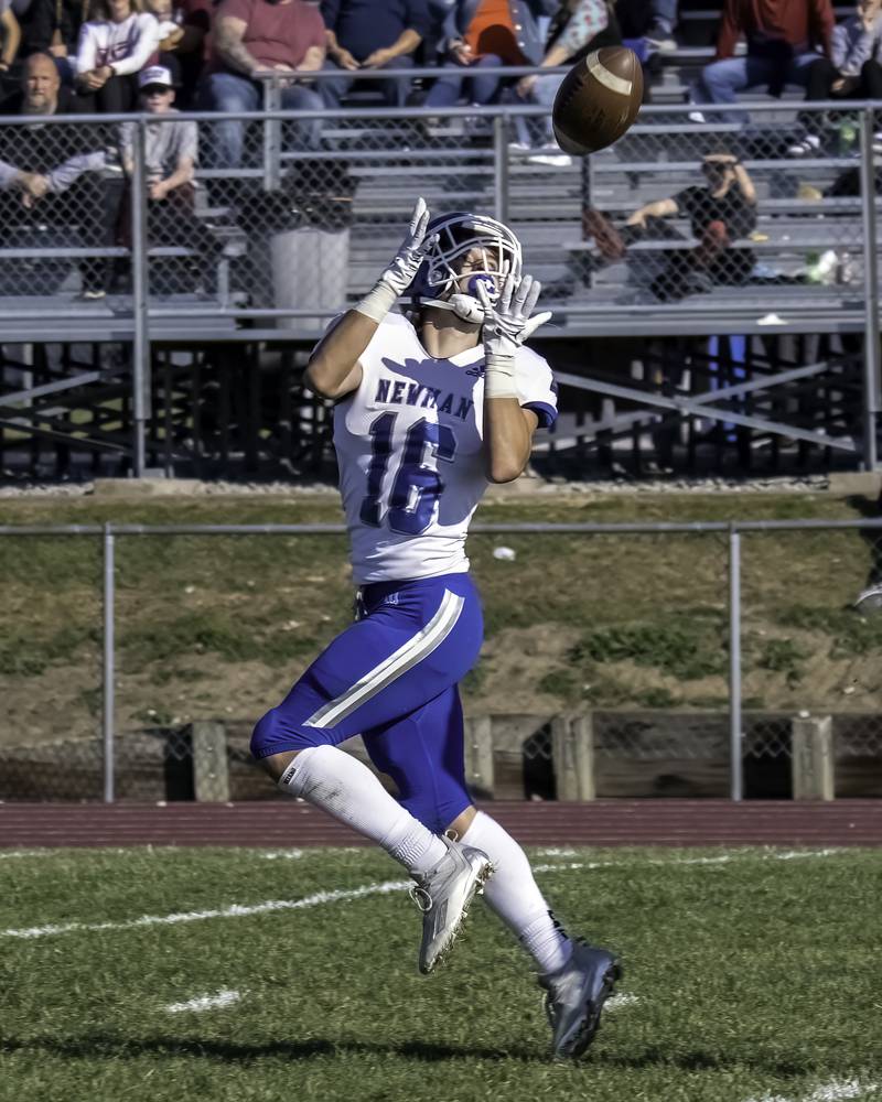 Newman’s Ayden Batten hauls in a catch for a touchdown Saturday, Oct. 29, 2022 during the Comet’s first round playoff game against Rockridge.