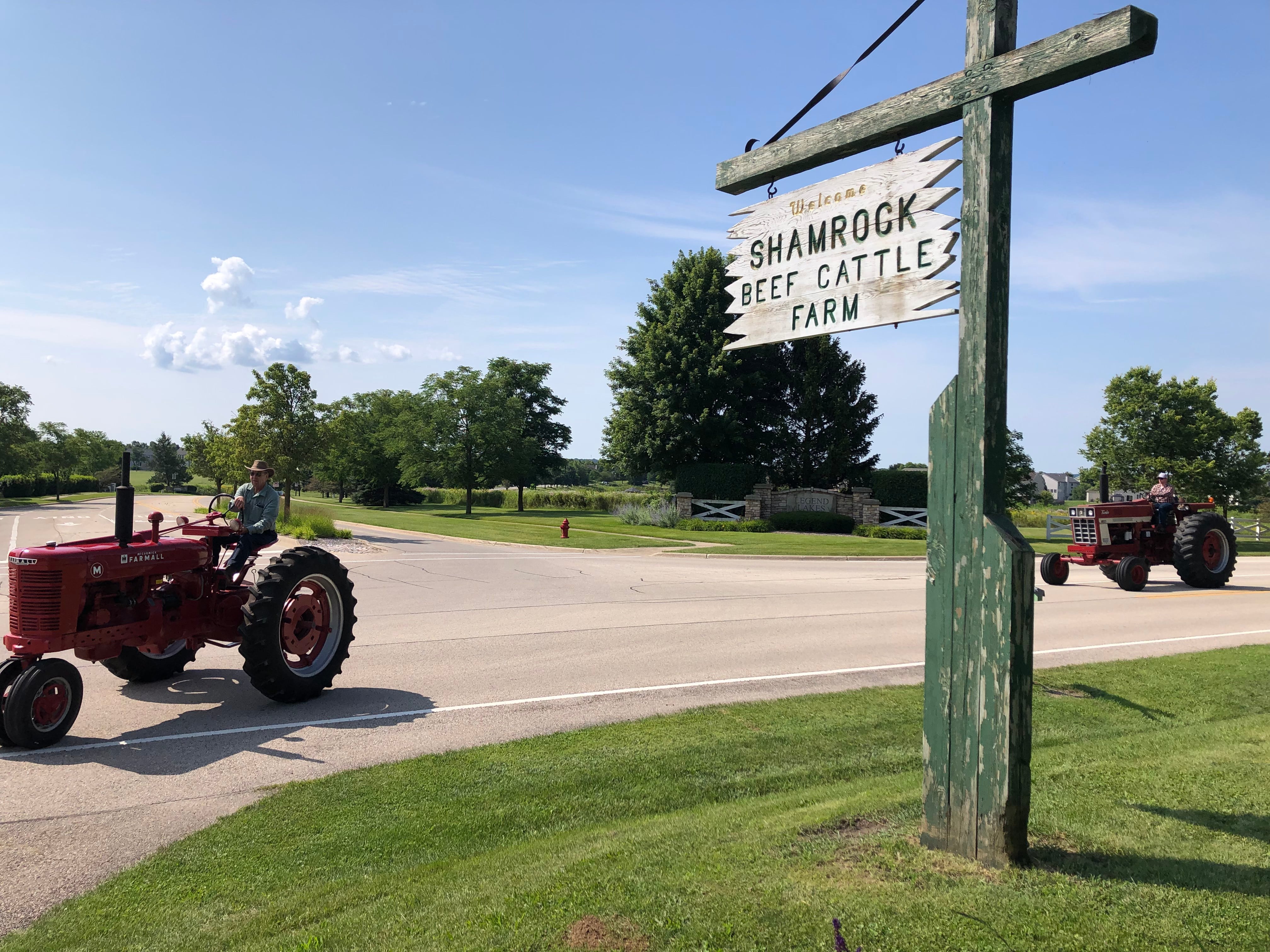 Pleasant weather, scenery highlight McHenry County Tractor Trek