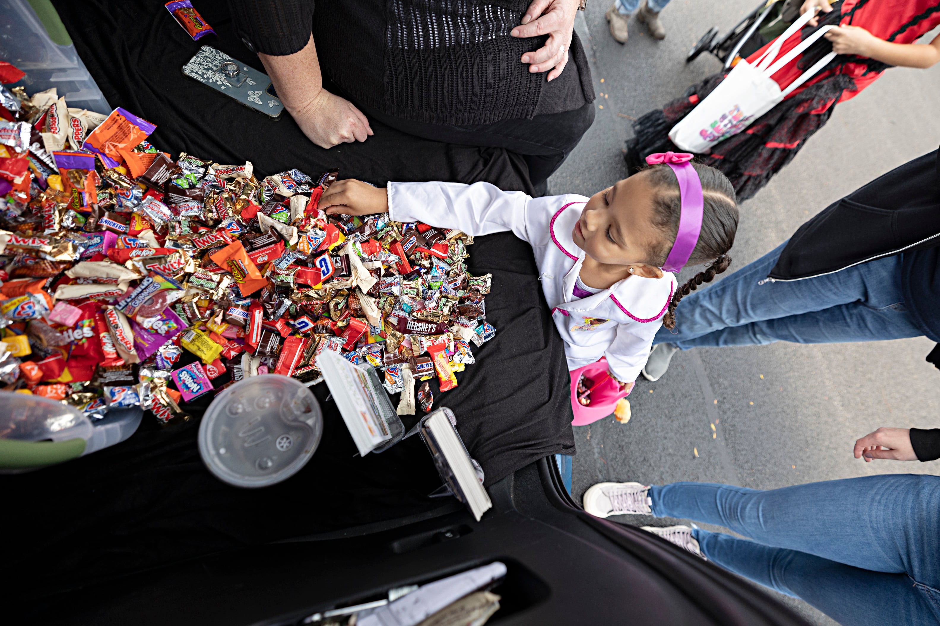 Photos: Sterling Police hold trunk or treat